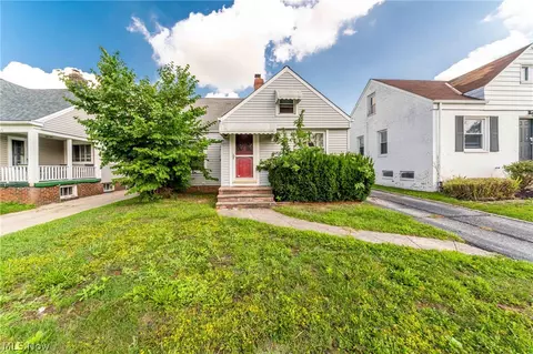 9107 S Highland Ave, Garfield Heights, OH 44125