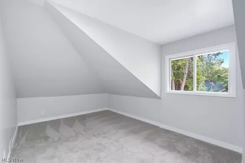 Bedroom - 522 Massillon Rd, Akron, OH 44306 photo 6 of 7