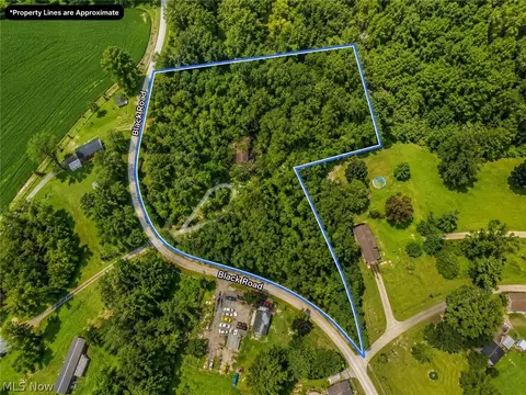 850 Black Rd, Hopewell, OH 43746
