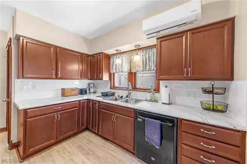 Kitchen - 221 Raff Rd NW, Canton, OH 44718 photo 3 of 3
