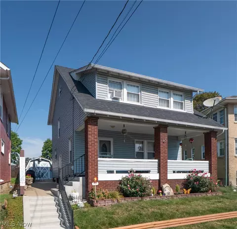 817 19th St NW, Canton, OH 44709