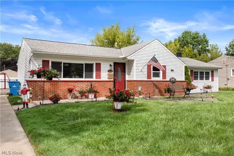 6044 Paula Blvd, North Ridgeville, OH 44039