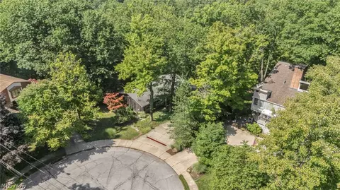 View/Area - 246 Windward Dr, Elyria, OH 44035 photo 5 of 5