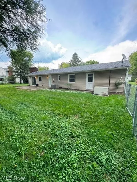 Exterior - 4091 Siefer Dr, Rootstown, OH 44272 photo 1 of 2