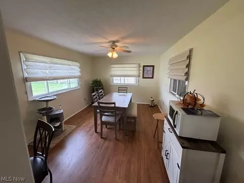 Dining - 224 E Slingluff Ave, Dover, OH 44622 photo 1 of 2