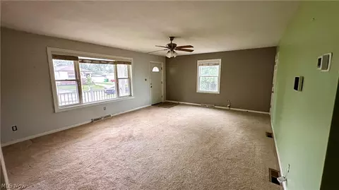 Living - 233 John St, Bedford, OH 44146 photo 2 of 5