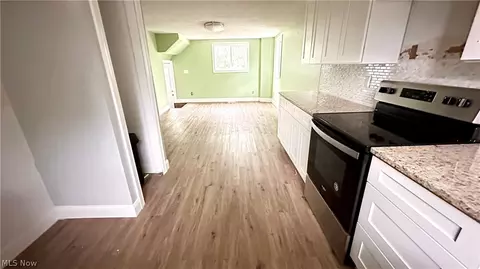 Entry Way - 233 John St, Bedford, OH 44146 photo 1 of 3