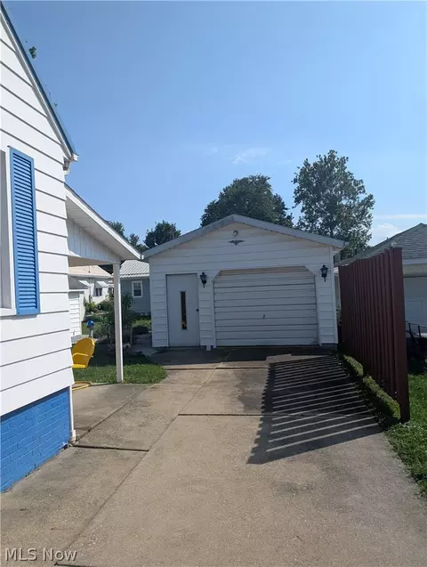 Other - 313 E Line St, Minerva, OH 44657 photo 4 of 11