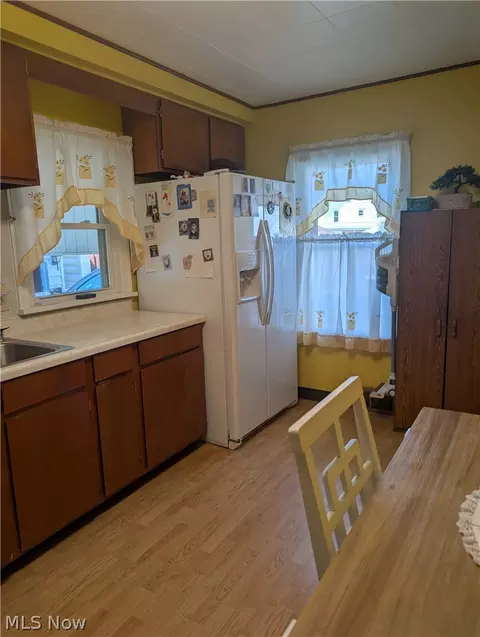 Kitchen - 313 E Line St, Minerva, OH 44657 photo 1 of 3