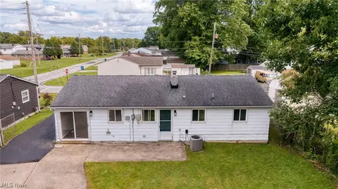View/Area - 5830 Beech Dr, Mentor On The Lake, OH 44060 photo 1 of 3