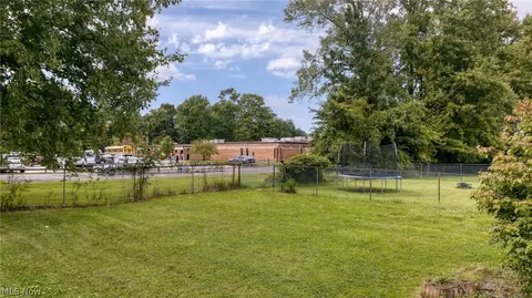 Exterior - 5830 Beech Dr, Mentor On The Lake, OH 44060 photo 5 of 6