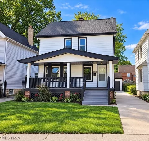 3388 W 118th St, Cleveland, OH 44111