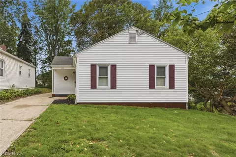 782 Saxon Ave, Akron, OH 44314