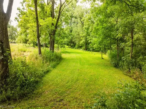 Exterior - Blake Road, Wadsworth, OH 44281 photo 3 of 6