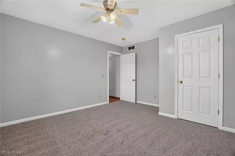 Bedroom - 5414 Carlson Ln, Ashtabula, OH 44004 photo 1 of 6