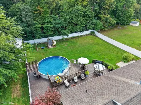 Exterior - 5414 Carlson Ln, Ashtabula, OH 44004 photo 6 of 11