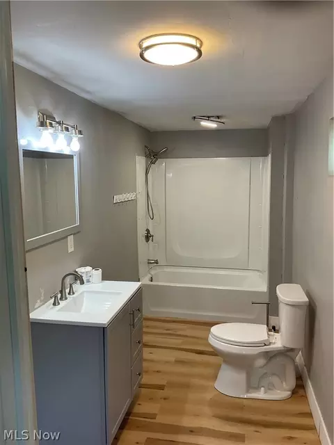 Bath - 314 16th St, Elyria, OH 44035 photo 1 of 1