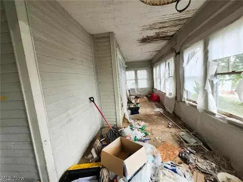 Exterior - 103 Circle Ave, Spencer, WV 25276 photo 5 of 5