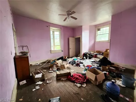 Bedroom - 103 Circle Ave, Spencer, WV 25276 photo 2 of 3