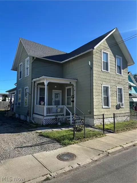 1924 Rowley Ave, Cleveland, OH 44109