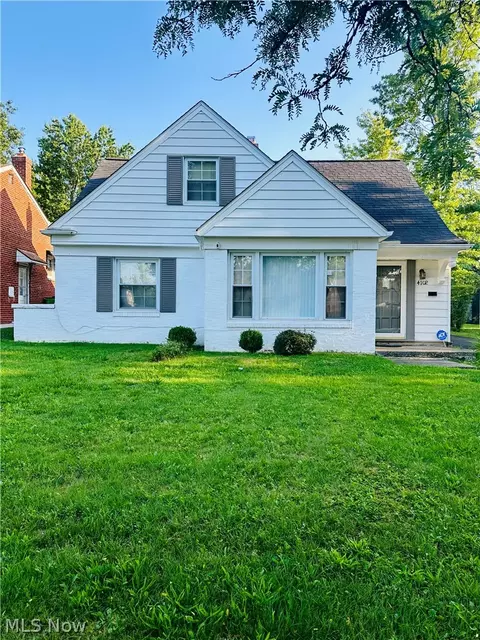 4102 Colony Rd, South Euclid, OH 44121