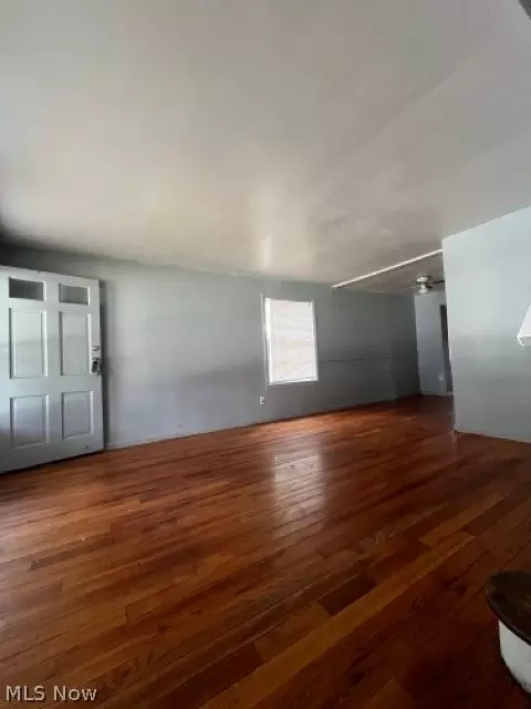 Living - 1467 E 250th St, Euclid, OH 44117 photo 1 of 1