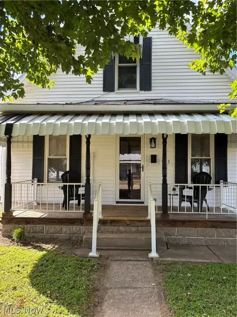703 Fifth St, Saint Marys, WV 26170