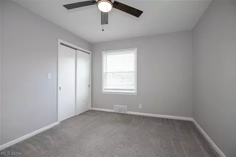 Bedroom - 6615 Gilbert Ave, Parma, OH 44129 photo 7 of 10
