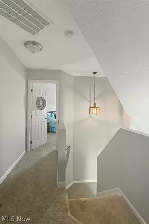 Entry Way - 4052 Pine Dr, Rootstown, OH 44272 photo 2 of 3