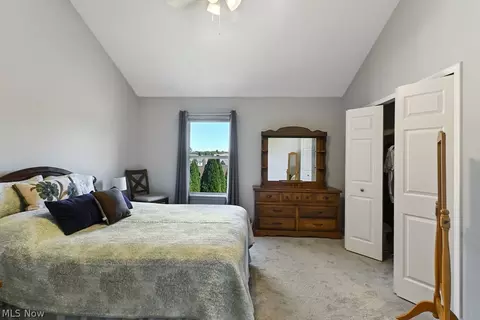 Bedroom - 4052 Pine Dr, Rootstown, OH 44272 photo 4 of 6