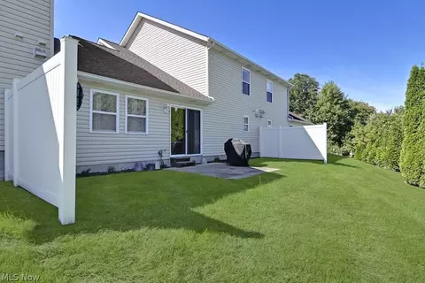 Exterior - 4052 Pine Dr, Rootstown, OH 44272 photo 2 of 6