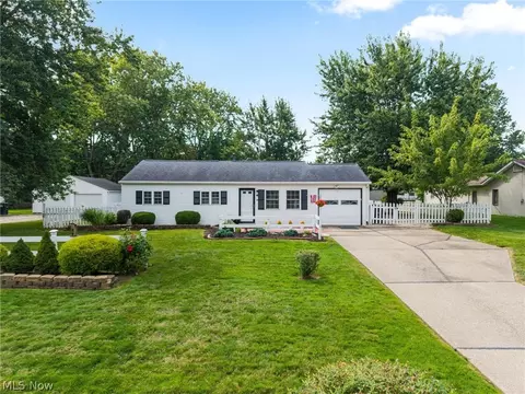 3726 Manchester Dr, Brunswick, OH 44212