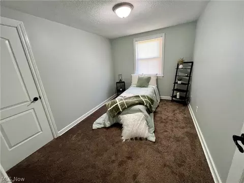 Bedroom - 627 Poland Ave, Struthers, OH 44471 photo 6 of 6