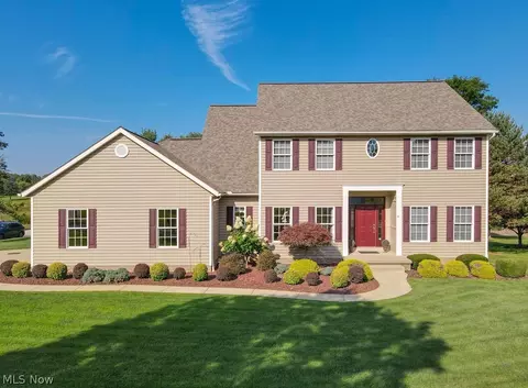 127 Whittlesey Dr, Tallmadge, OH 44278