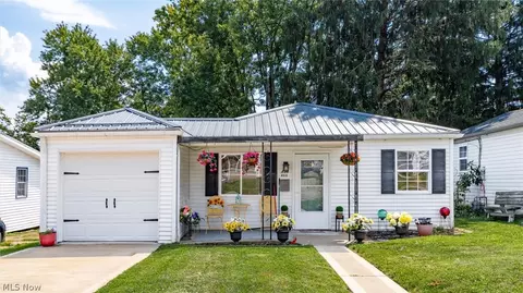 838 Wabash Ave, Zanesville, OH 43701