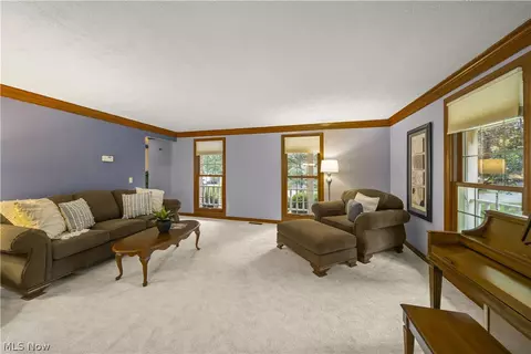 Living - 280 Beech Ct, Aurora, OH 44202 photo 3 of 3