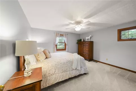 Bedroom - 280 Beech Ct, Aurora, OH 44202 photo 4 of 6