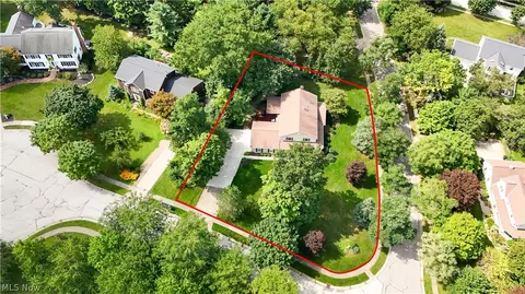 View/Area - 280 Beech Ct, Aurora, OH 44202 photo 1 of 2