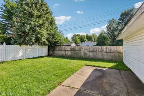 Exterior - 4137 Gary Ave, Lorain, OH 44055 photo 2 of 4