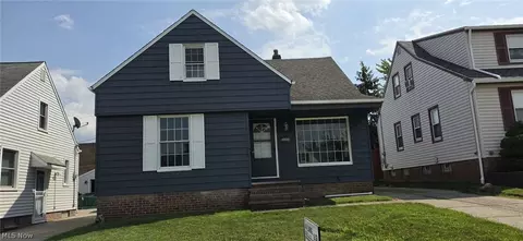 12304 Tonsing Dr, Garfield Heights, OH 44125