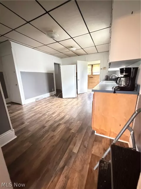 Entry Way - 32 Cherry Rd NW, Massillon, OH 44646 photo 1 of 1