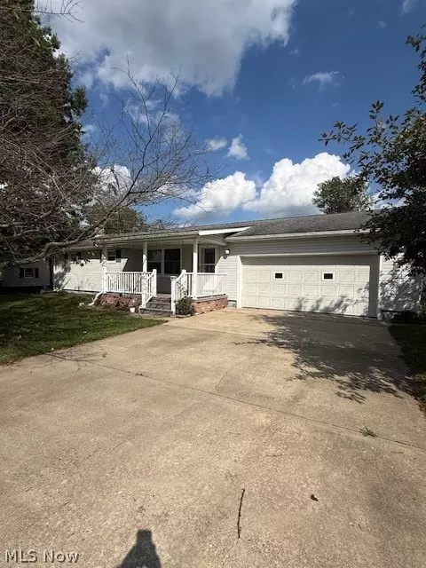 21756 Ileen Dr, West Lafayette, OH 43845