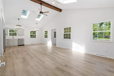 Living - 30960 Miles Rd, Solon, OH 44139 photo 5 of 8