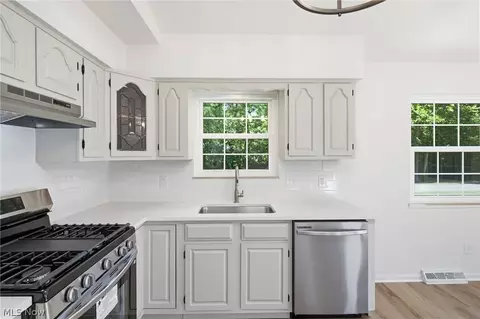 Kitchen - 30960 Miles Rd, Solon, OH 44139 photo 2 of 2