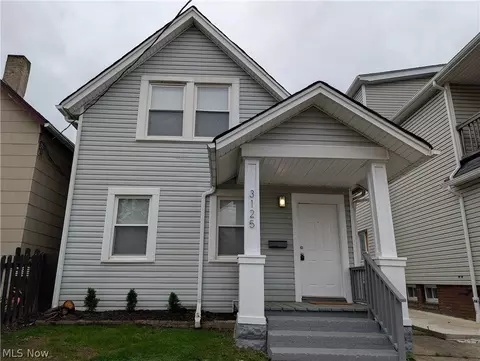 3125 W 70th St, Cleveland, OH 44102