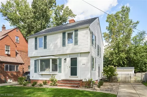5215 Mayview Rd, Lyndhurst, OH 44124