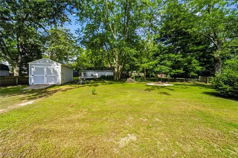 1809 W 16th St, Ashtabula, OH 44004 photo 7