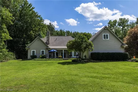 Exterior - 3909 Minor Rd, Copley, OH 44321 photo 5 of 6