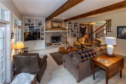 Living - 3909 Minor Rd, Copley, OH 44321 photo 5 of 5
