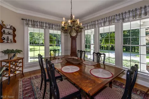 Dining - 3909 Minor Rd, Copley, OH 44321 photo 3 of 3